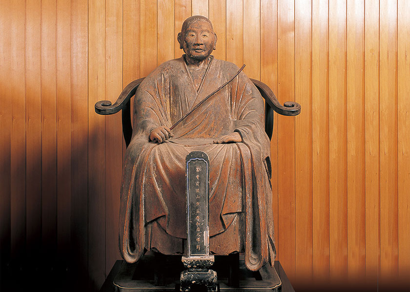 Statue of Shokoku Isen(Important cultural property)